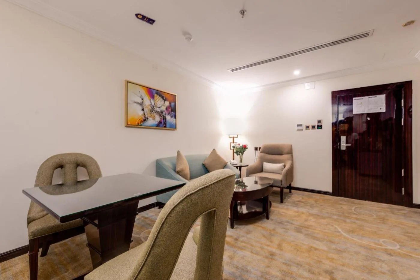 Executive Suite living area