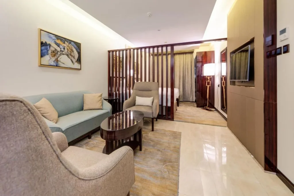 Suite seating area